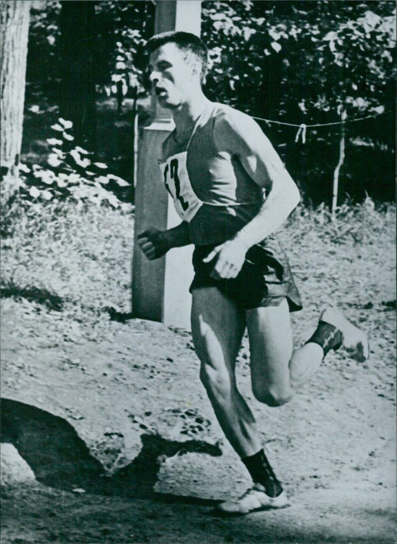 Soviet Athletes: ALBERT MOKEYEV - Vintage Photograph