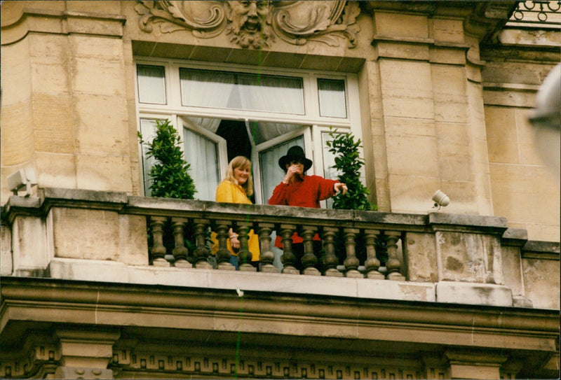 Michael JACKSON and his new companion Debbie at the Royal Monceau - Vintage Photograph