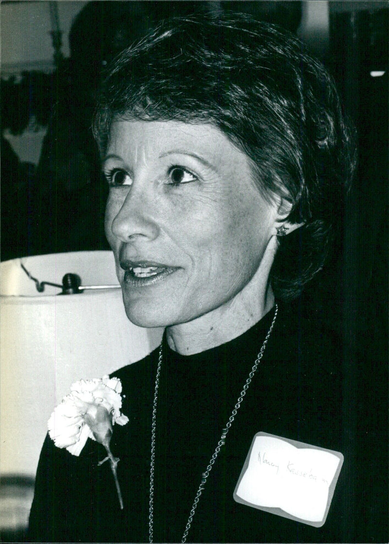 SENATOR NANCY KASSENBAUM - Vintage Photograph