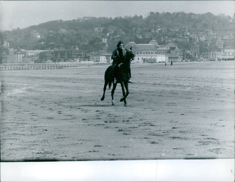 Kim Novak at Sturmmat, 1960 - Vintage Photograph