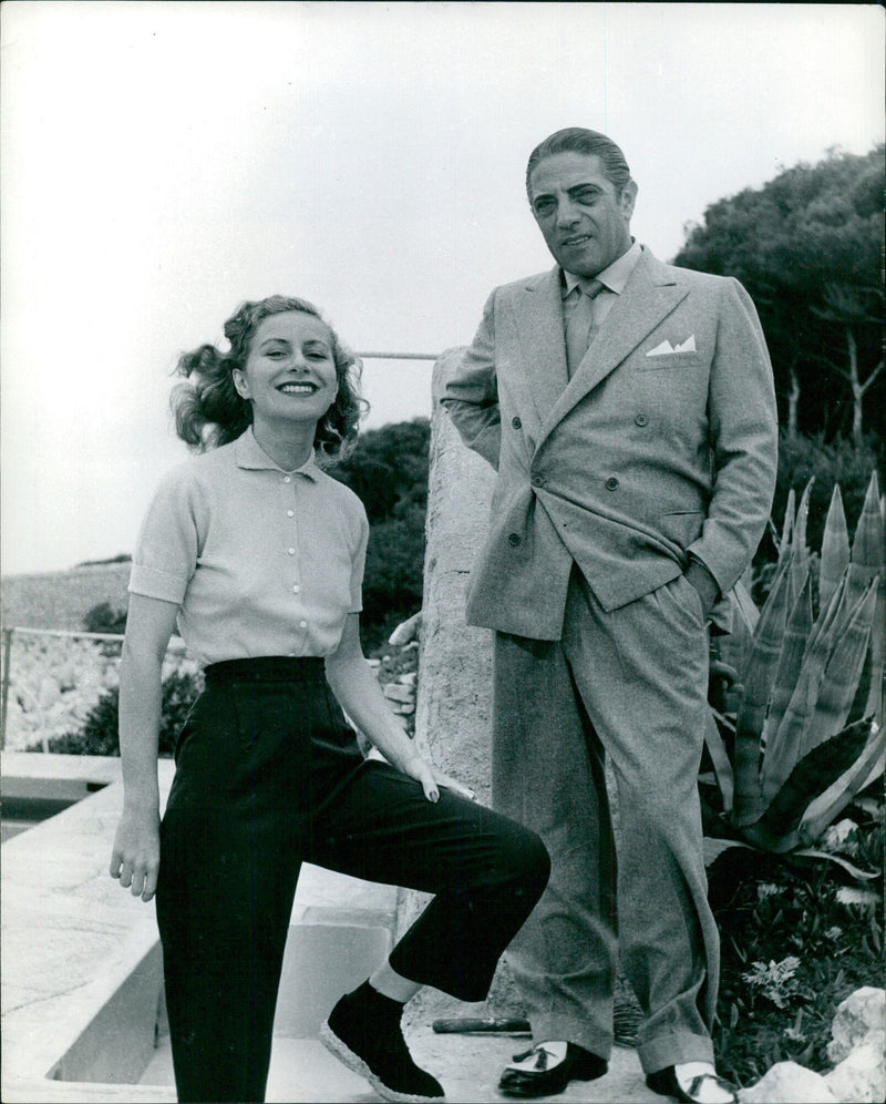 Onassis and his wife Tina pose for the photographer - Vintage Photograph