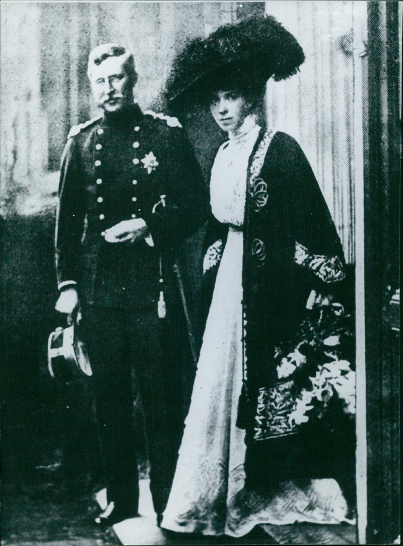 Queen Elizabeth and Prince Albert with spouse - Vintage Photograph