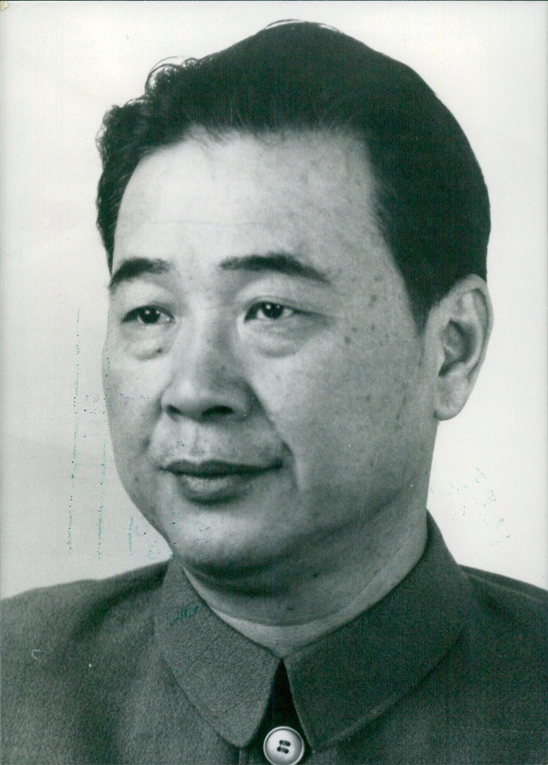 LI PENG OPS - Vintage Photograph