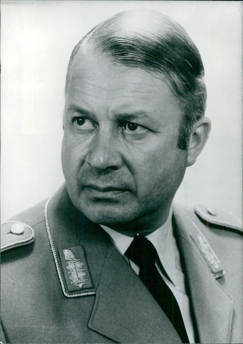 West German Service Chiefs: BRIGADIER-GENERAL WILHELM GARKEN - Vintage Photograph