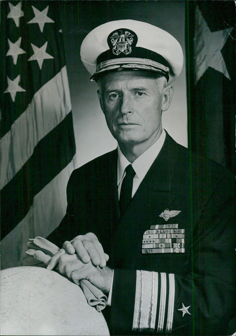 VICE ADMIRAL WILLIAM BRINGLE Commander Seventh Fleet since 1967 - Vintage Photograph