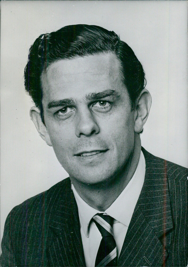 RANSLEY VICTOR GARLAND, Minister for Supply and Liberal Member of the House of Representatives - Vintage Photograph