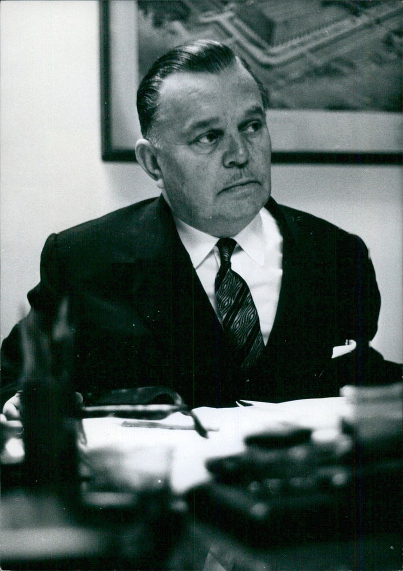 British Personalities: BILLY BUTLIN - Vintage Photograph