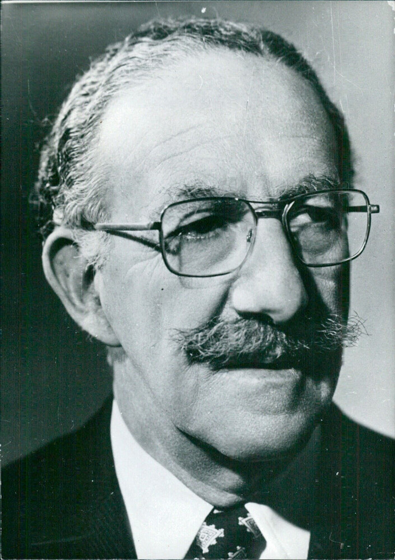 Rhodesian Politicians: ELIAS BROOMBERG Minister of Commerce and Industry in Ian Smith's Government. - Vintage Photograph