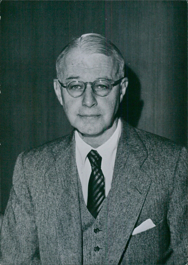 American Personalities: ELLSWORTH BUNKER United States Ambassador to India. - Vintage Photograph