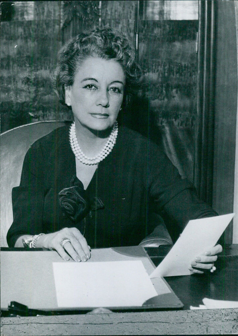 U.N. Personalities: MRS. ANA FIGUEROA - Vintage Photograph