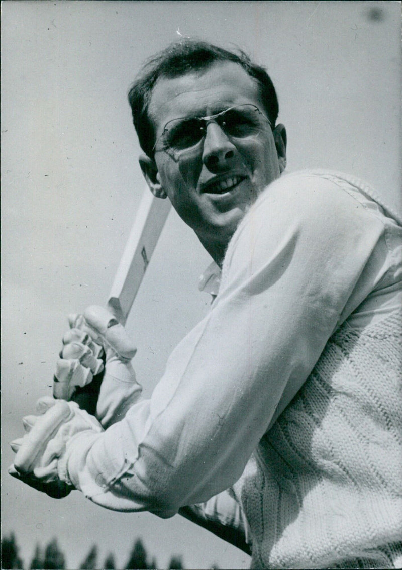 GEOFF BOYCOTT, Yorkshire right-hand batsman - Vintage Photograph