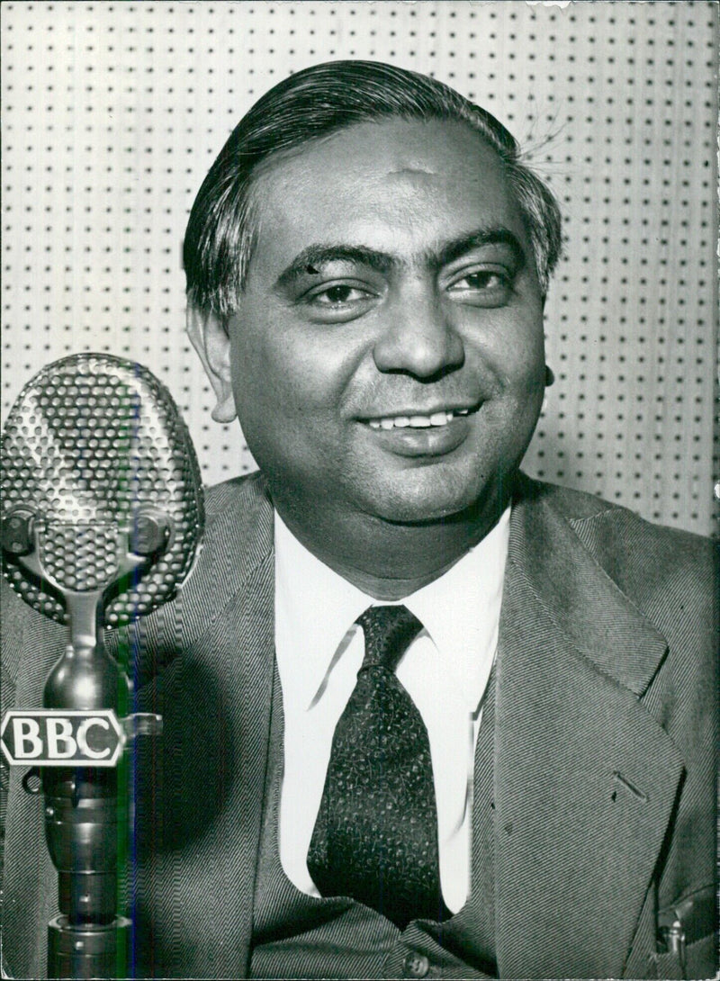 W. ZAMAN, Director of the State Bank of Pakistan, broadcasting a talk on BBC Service to East Bengal - Vintage Photograph