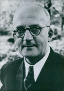 Ayfer proving German Politicians - Vintage Photograph