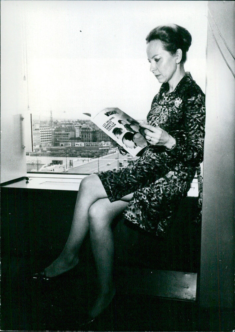 MME,ANDREE BRUN Mission Executive of the Commission of Operations at the Paris Stock Exchange (Bourse) - Vintage Photograph