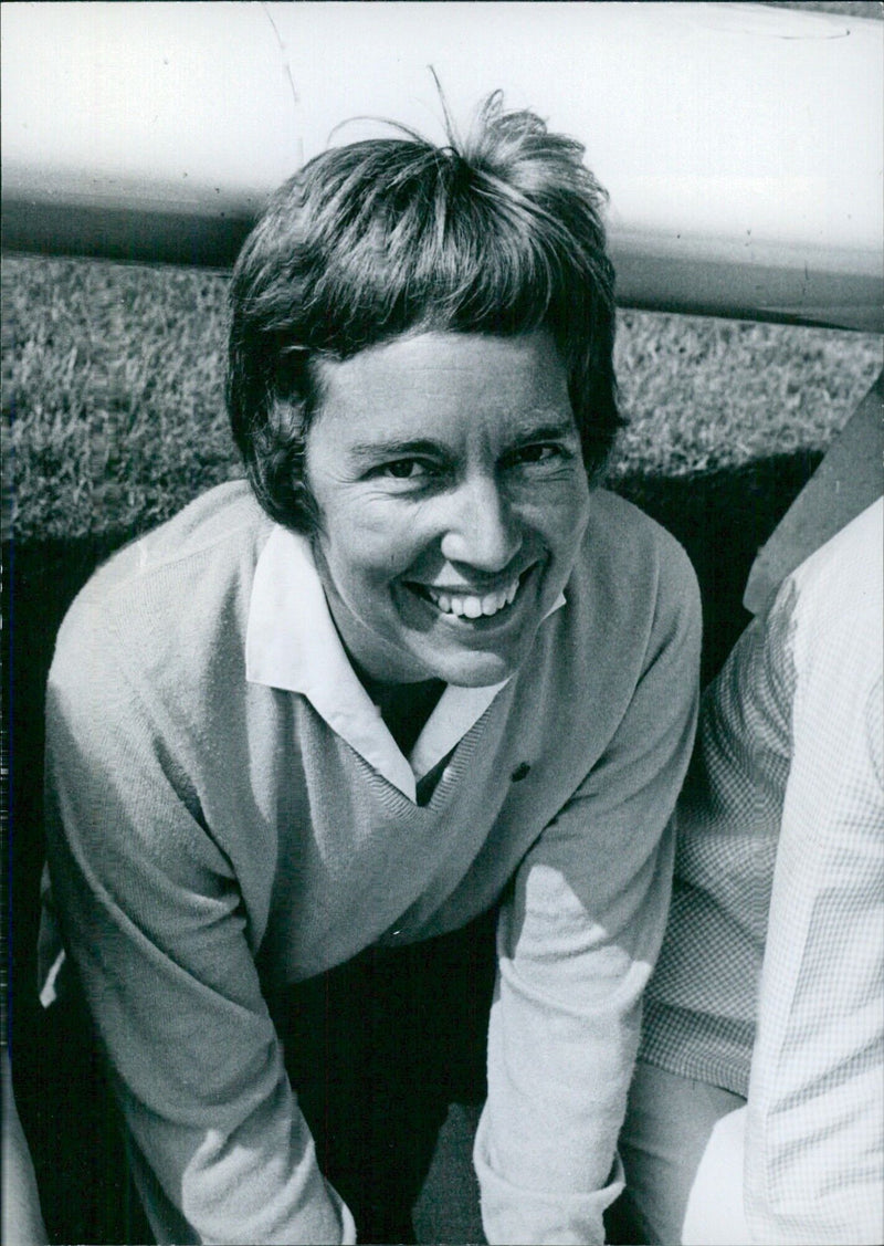 British Women Pilots: JANET FERGUSON - Vintage Photograph