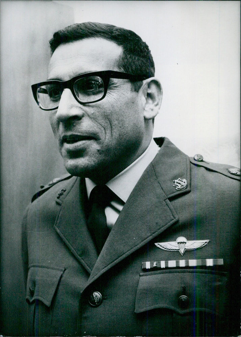 Israeli Service Chiefs: BRIGADIER-GENERAL RECHAZAM ZEEVI Assistant Chief of Operations - Vintage Photograph