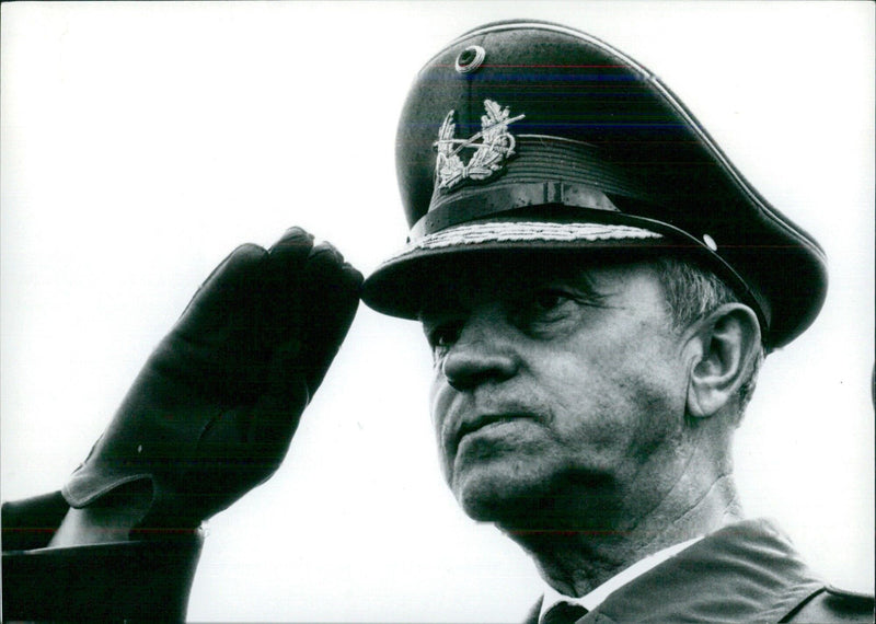 Foreign Military Leaders: LT. GENERAL ZERBEL Chief of the Army Staff of the German Federal Republic - Vintage Photograph