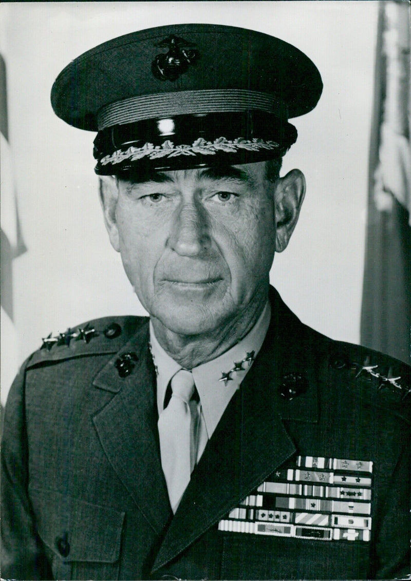 U.S. Service Chiefs: Lt.-Gen. JOSEPH C. FEGAN, Jnr. - Vintage Photograph