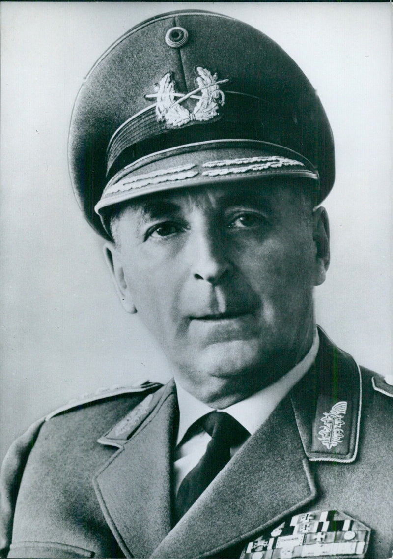 West German Service Chiefs: GEN FRIEDRICH ALBERT FOERTS CH Inspector General of the West German Armed Forces. - Vintage Photograph