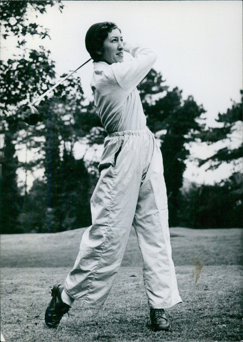 Australian Women Golfers - Vintage Photograph