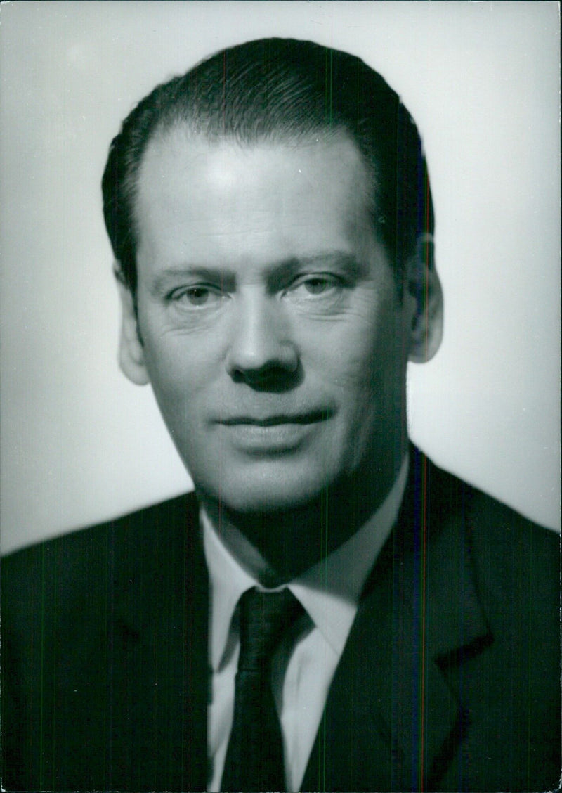 HON. ANTHONY BERRY, M.P. - Vintage Photograph