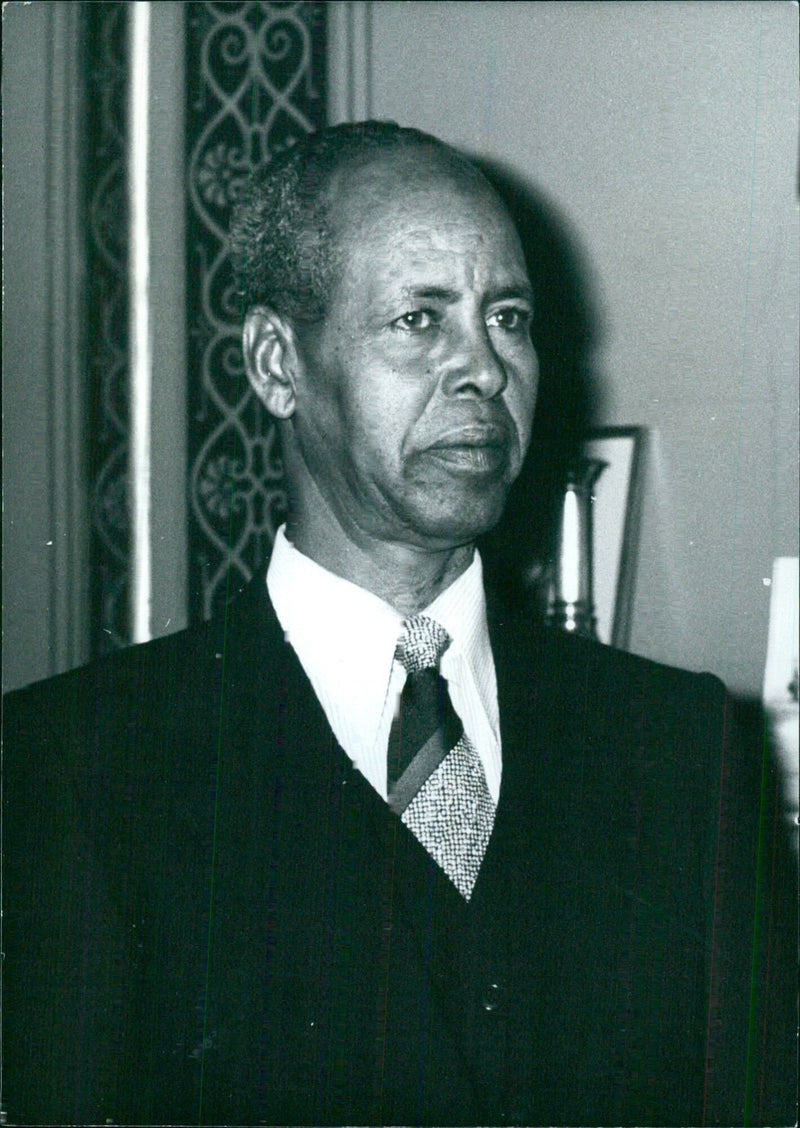 Somali Politicians: Mai.-Gen. HUSSEIN KULMIE AFRAH Vice-President of Somalia - Vintage Photograph