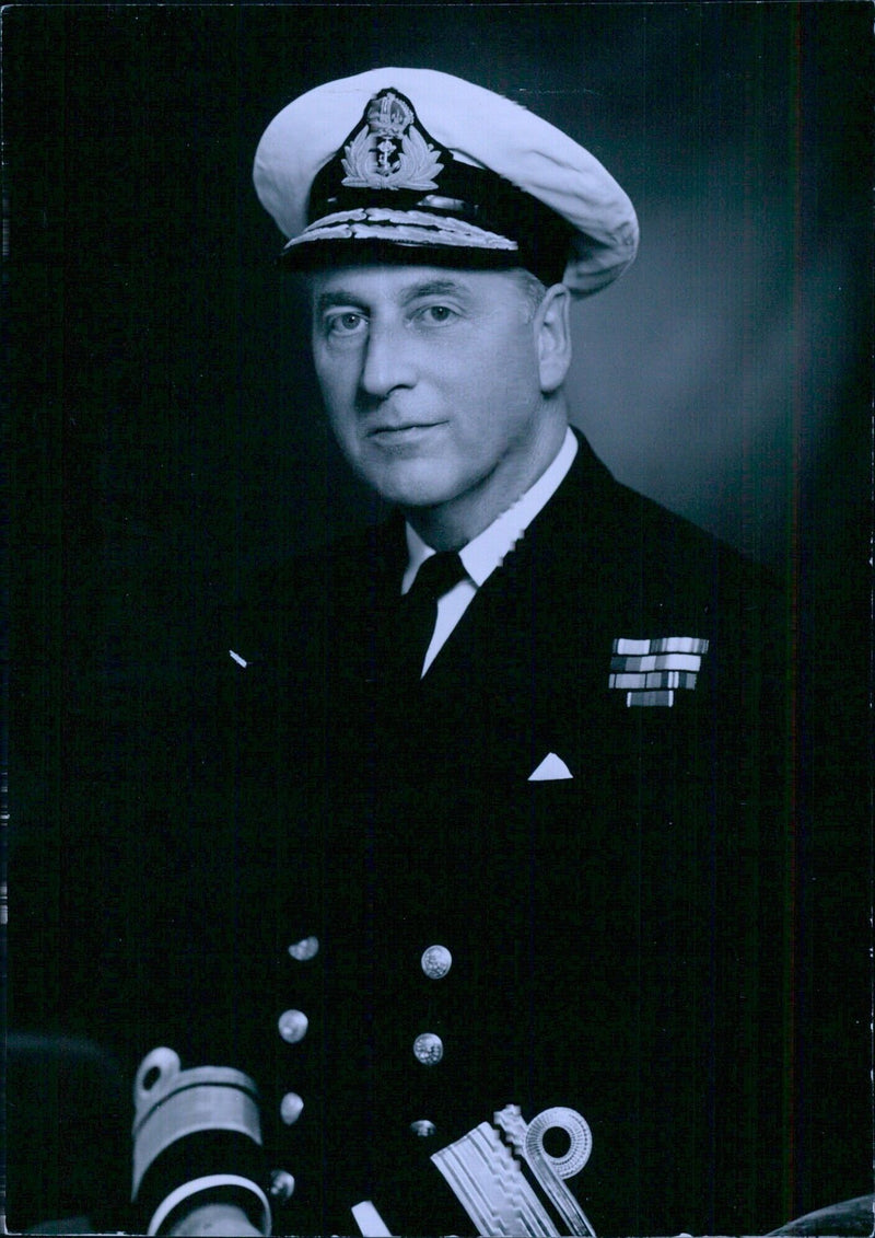 British Service Chiefs: REAR-ADMIRAL R.A. BRAINE Command Supply Officer, Portsmouth. - Vintage Photograph