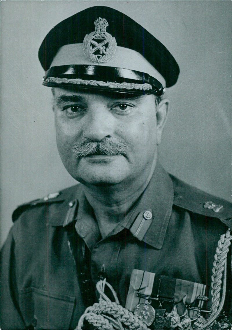 Indian Service Chiefs: LT. GEN. P.S. BHAGAT Commander-in-Chief, Central Command. - Vintage Photograph