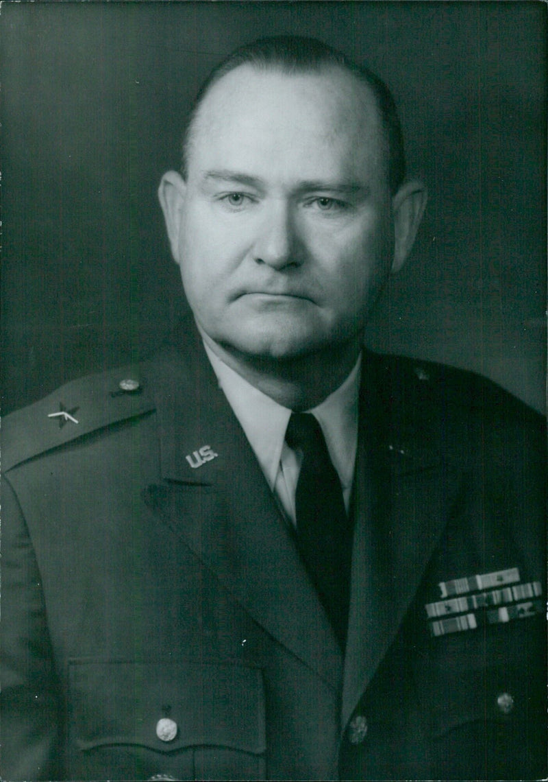 U.S. American Service Chiefs: BRIGADIER-GENERAL JACK A. ALBRIGHT - Vintage Photograph