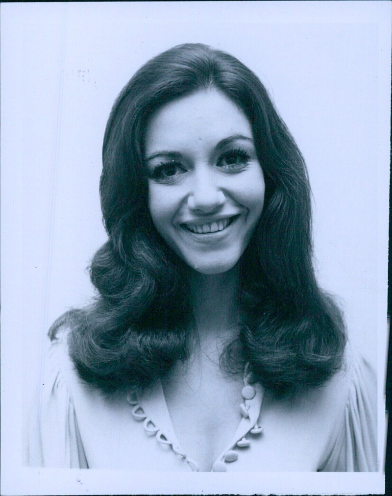 000 JUDI BLOOM Actress Yorkshire born. - Vintage Photograph