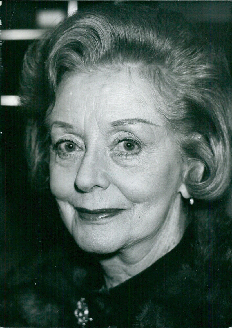 British Actress Evelyn Laye - Vintage Photograph