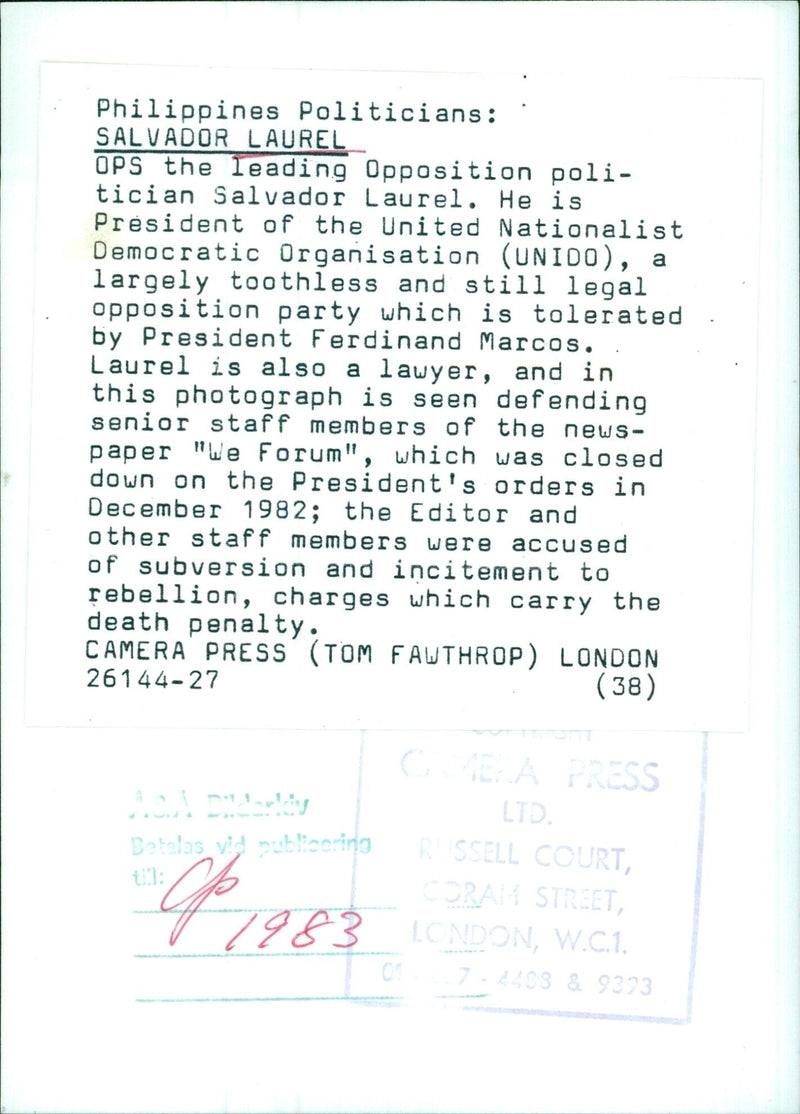 Salvador Laurel defending staff members of "We Forum" newspaper - Vintage Photograph