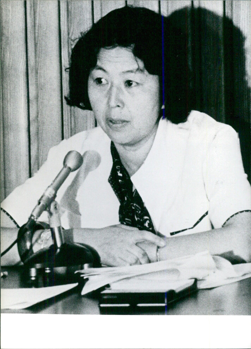 Yoko Kitazawa, representative of the Asian Resources Centre in Tokyo - Vintage Photograph