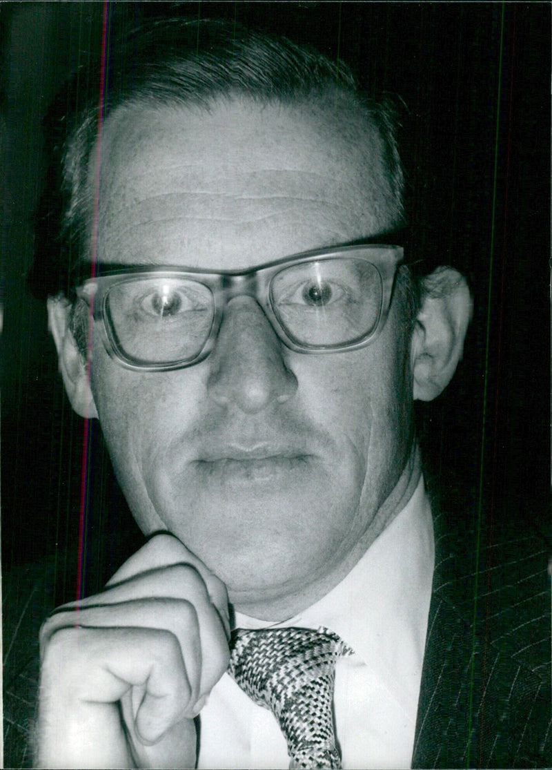 British Politicians: TOM KING, M.P. OPS - Vintage Photograph