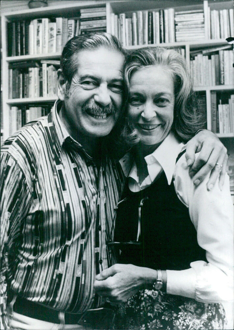 George & Nena O'Neill, Total U.S. Writers - Vintage Photograph