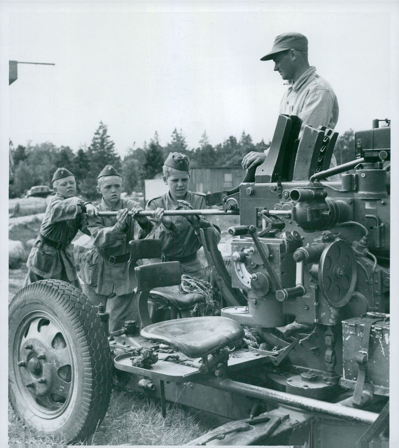 Swedish Military Landsturm Youth 1941 - Vintage Photograph