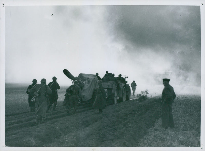 Swedish military maneuver GÃ¤strike manueuver 1936 - Vintage Photograph