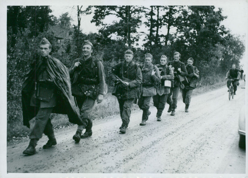 Swedish Military Emergency Service Field manueuver July-Dec 1944 - Vintage Photograph