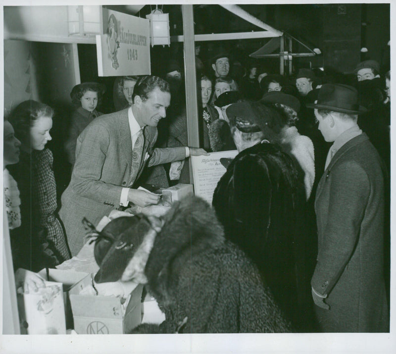 Swedish military emergency service July to Dec 1943 - Vintage Photograph