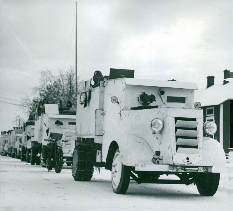 Field maneuvers 1940 - Vintage Photograph