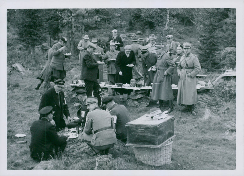 Swedish military maneuver GÃ¤strike manueuver 1936 - Vintage Photograph