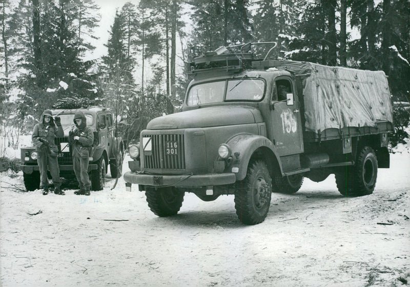 Field maneuver 1957 - Vintage Photograph