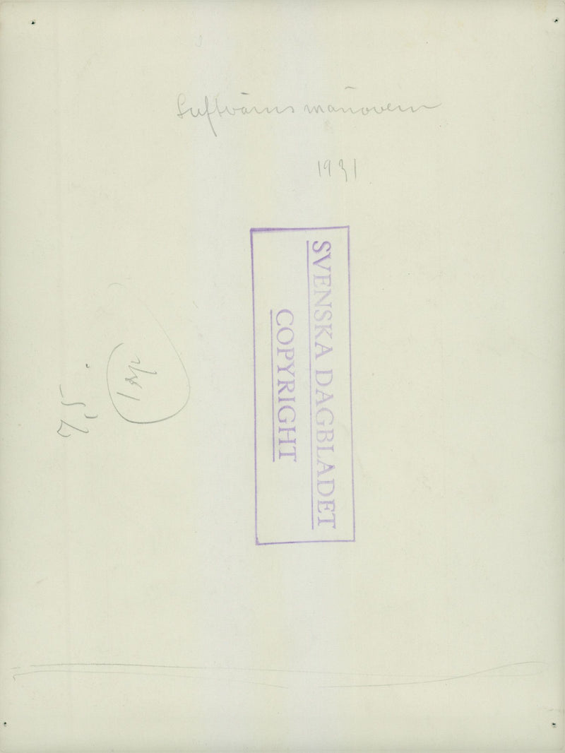 Soldiers with floodlights during the air defense manoeuvre 1931 - Vintage Photograph