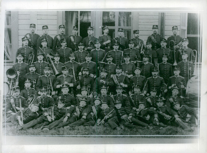 The military music troops 180 men - Vintage Photograph
