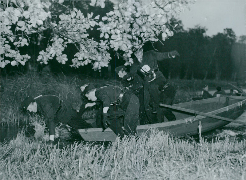 Swedish military emergency service July to Dec 1943 - Vintage Photograph