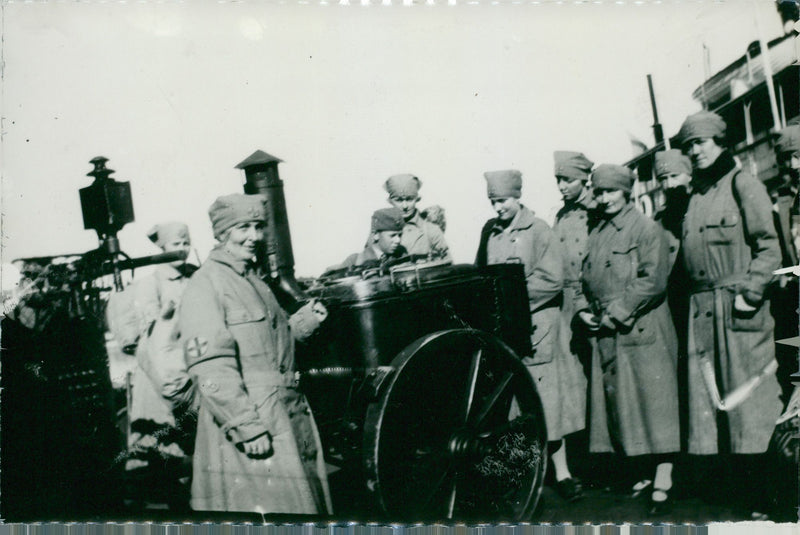 Field maneuvers 1926-1928 - Vintage Photograph