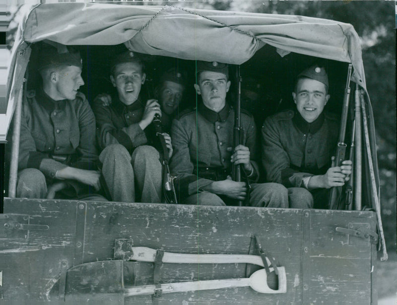 The Swedish Military army Hunting section - Vintage Photograph