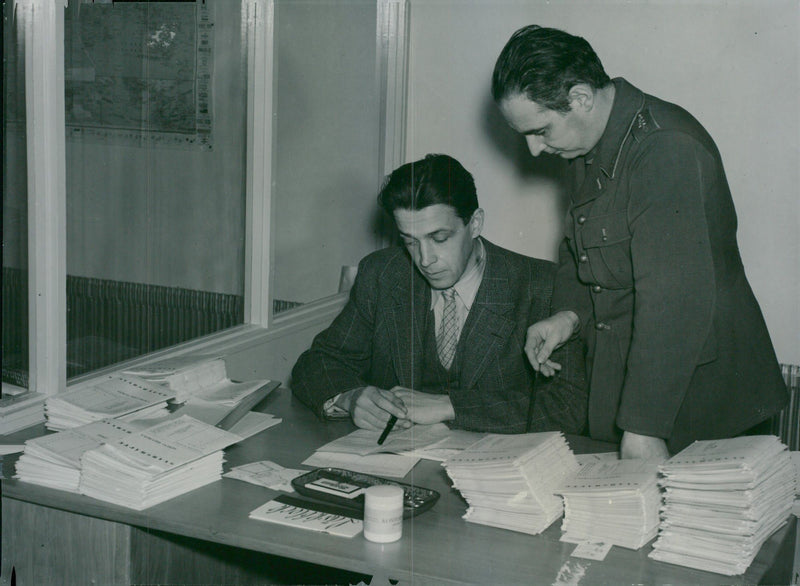 Swedish Military and Army 1941-1943 - Vintage Photograph