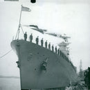 King Gustaf V visits HSE Three Crowns - 26 November 1947 - Vintage Photograph