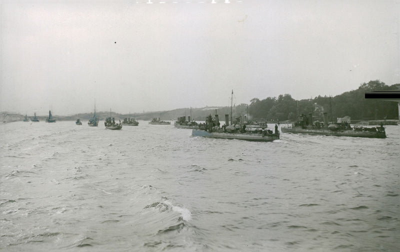 The coastal fleet's exercises at sea - Year 1928 - Vintage Photograph